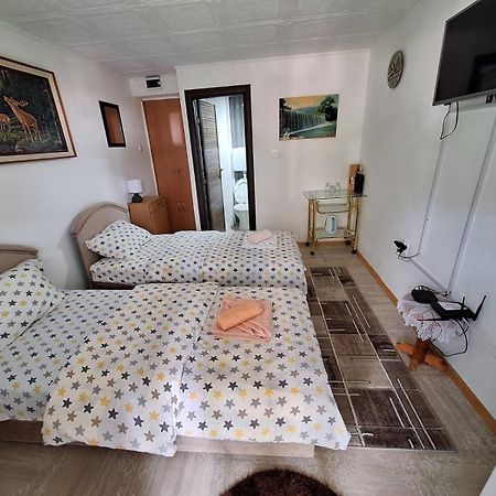 Apartment Buklija Plužine Buitenkant foto